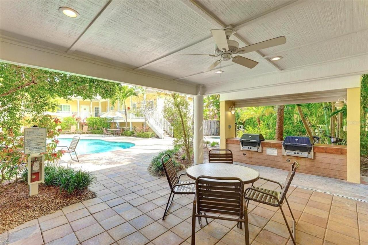 New Listing! Pool Jacuzzi, 3-Min To Beach Bars & Entertainment!. Villa Siesta Key Esterno foto