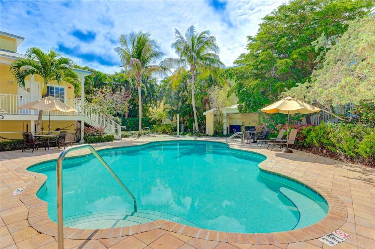 New Listing! Pool Jacuzzi, 3-Min To Beach Bars & Entertainment!. Villa Siesta Key Esterno foto